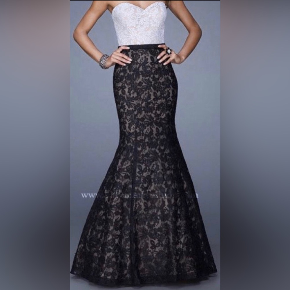 La Femme Lace Formal Dress.
